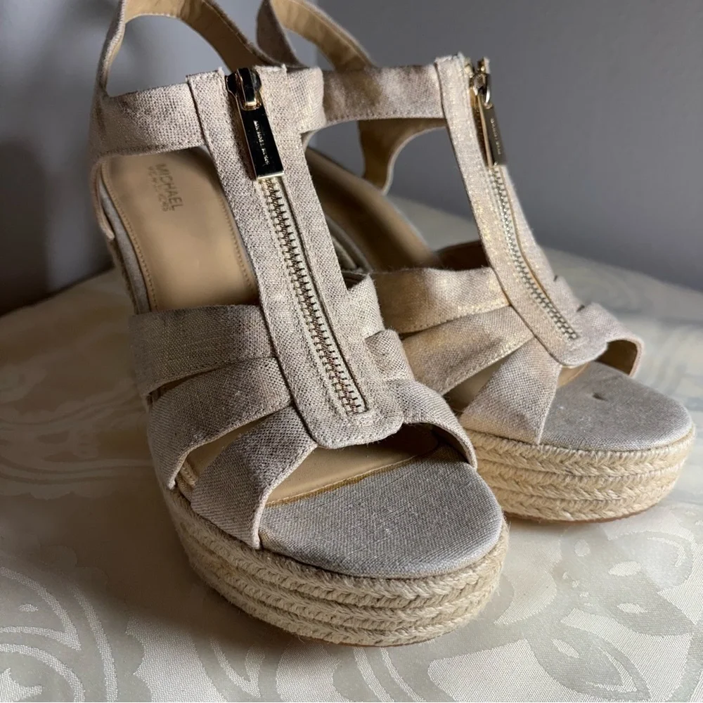 Michael Kors elegant cream